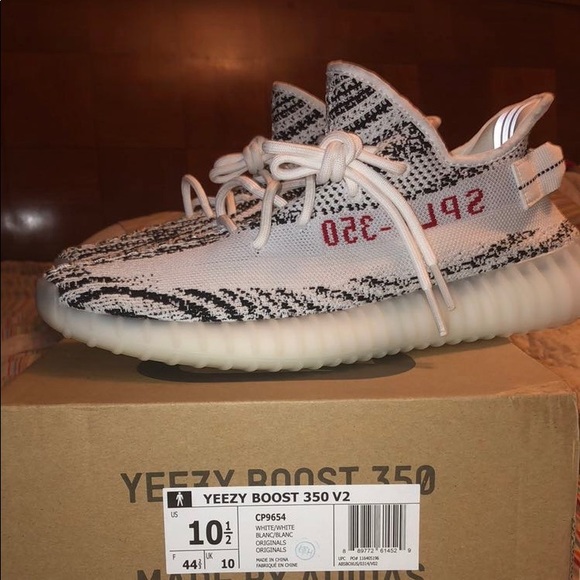 Yeezy Adidas Boost 350 v2 Zebra (Size 10)